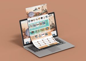 موکاپ لایه باز لندینگ پیج لپ‌تاپ | نمایش حرفه‌ای طراحی رابط کاربری